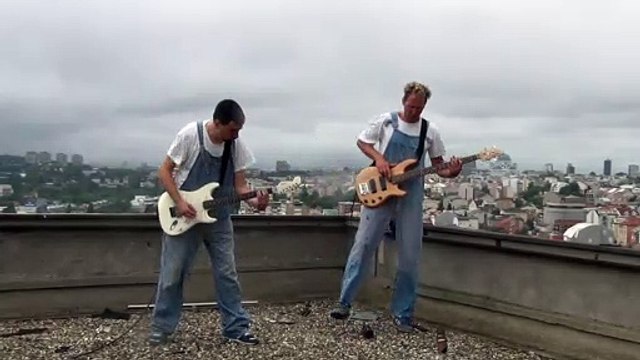 Wind knocks the camera down