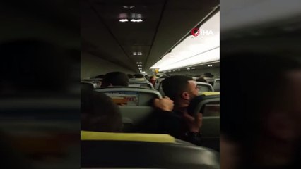 Türbülansa giren uçakta korku dolu anlar kamerada