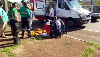 Motociclista fica ferido em colisão traseira na Avenida Barão do Rio Branco
