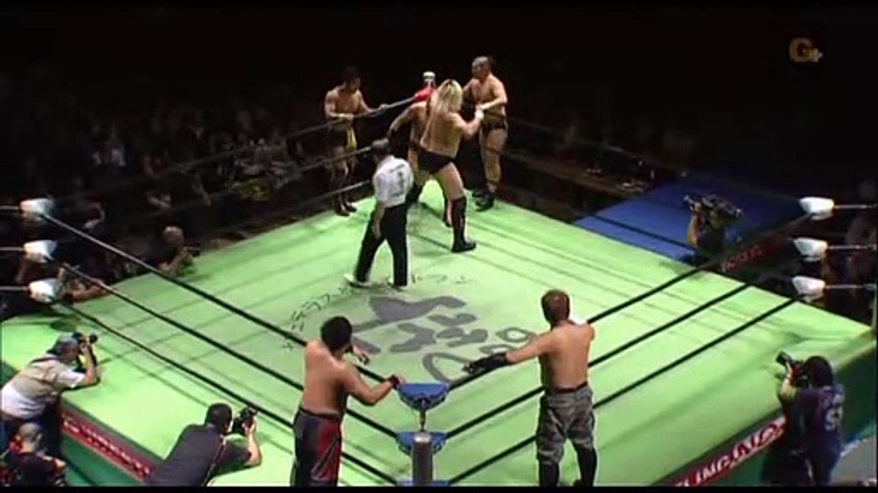 KENTA, Minoru Suzuki & Yoshihiro Takayama vs. Daisuke Ikeda, Makoto Hashi & Mohammed Yone - NOAH Return To Port 2010 - 13.06.2010