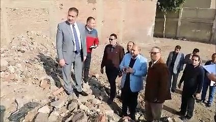 محافظ المنوفية يتابع أعمال نقل تجمعات القمامة بأرض عرفة ورفع 1000 طن