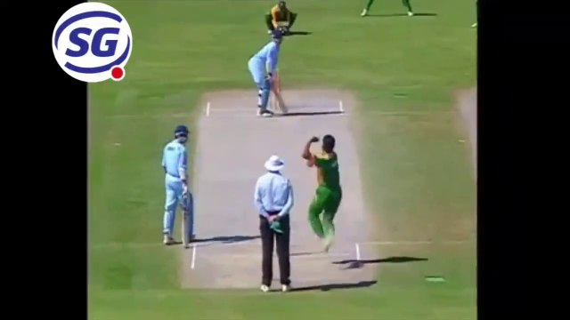 Wasim Akram Best Swing Bowling ll Cricket Classics