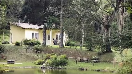 Necrochorume - Geisla Fernandes - Cinema de Bordas (2012) - trecho