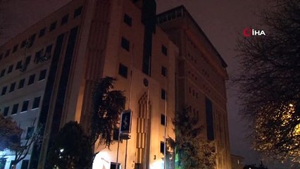 Üniversitede şok ölüm: Kız öğrenci 9. kattan atlayarak yaşamına son verdi