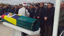 Okyanusta gemi personeli tarafından öldürülen kaptanın cenazesi toprağa verildi - İSTANBUL