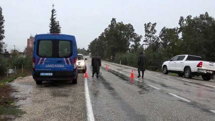 Ceyhan'da sağanak hayatı olumsuz etkiliyor - ADANA