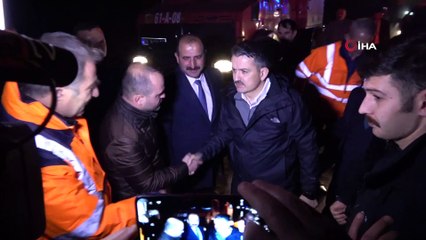 Bakan Pakdemirli Trabzon'da örtü yangını çıkan bölgelerde incelemelerde bulundu