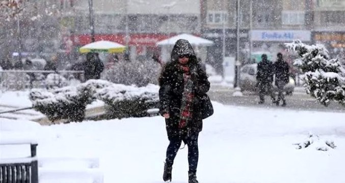 Meteoroloji'den 10 kent için yoğun kar yağışı uyarısı yapıldı