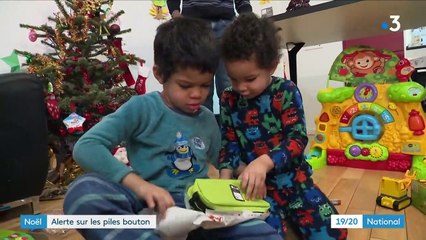 Noël : le danger des piles boutons