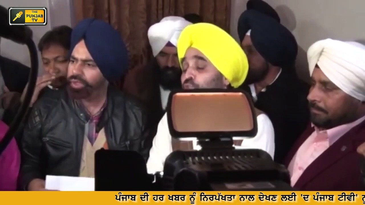 ਭਗਵੰਤ ਦਾ ਮਜੀਠੀਆ ਨੇ ਉਡਾਇਆ ਮਜ਼ਾਕ Bikram Majithia laughing on Bhagwant Mannn