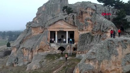 Antalya frig vadisi'ne 'vandal' tahribatı