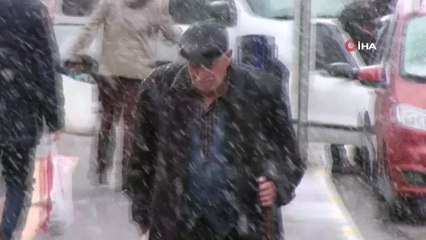 Yozgat’ta kar etkisini gösterdi