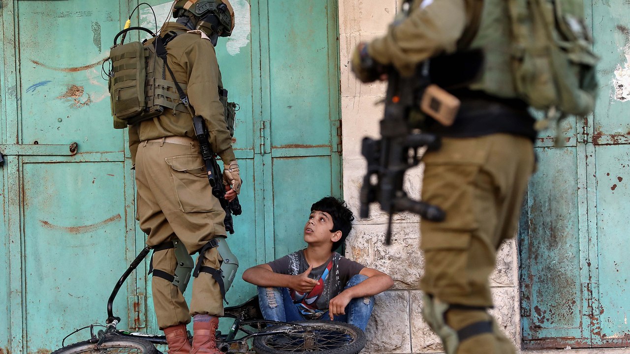 حقوقيون يحذرون من أساليب تعذيب جديدة يتبعها الاحتلال مع المعتقلين الفلسطينيين