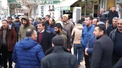 Bir köy diken üstünde