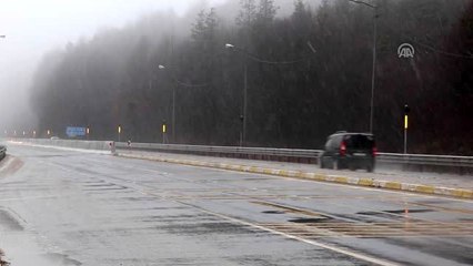 Bolu Dağı'nda kar yağışı başladı - BOLU