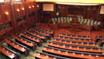 ماهي التحديات التي تواجه حكومة كوسوفو الجديدة بعد إطاحة الانتخابات بقادة حرب الإستقلال
