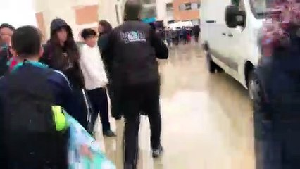 Okulda ağır kokudan etkilenen öğrenciler hastaneye kaldırıldı - BURSA