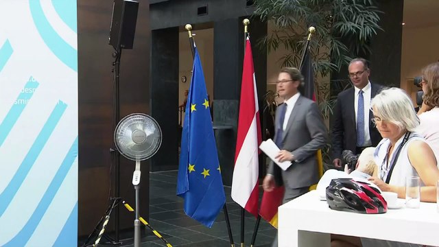 Трещина в коалиции из-за скорости