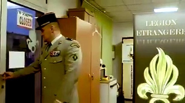 Pour Noël, La Légion étrangère reprend le boudin façon Booba