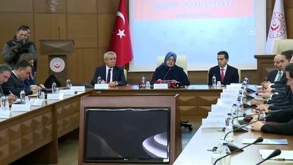 Bakan Selçuk: "Asgari ücret belirlerken, tüm ekonomik dengeleri ve toplumun tüm kesimlerini...