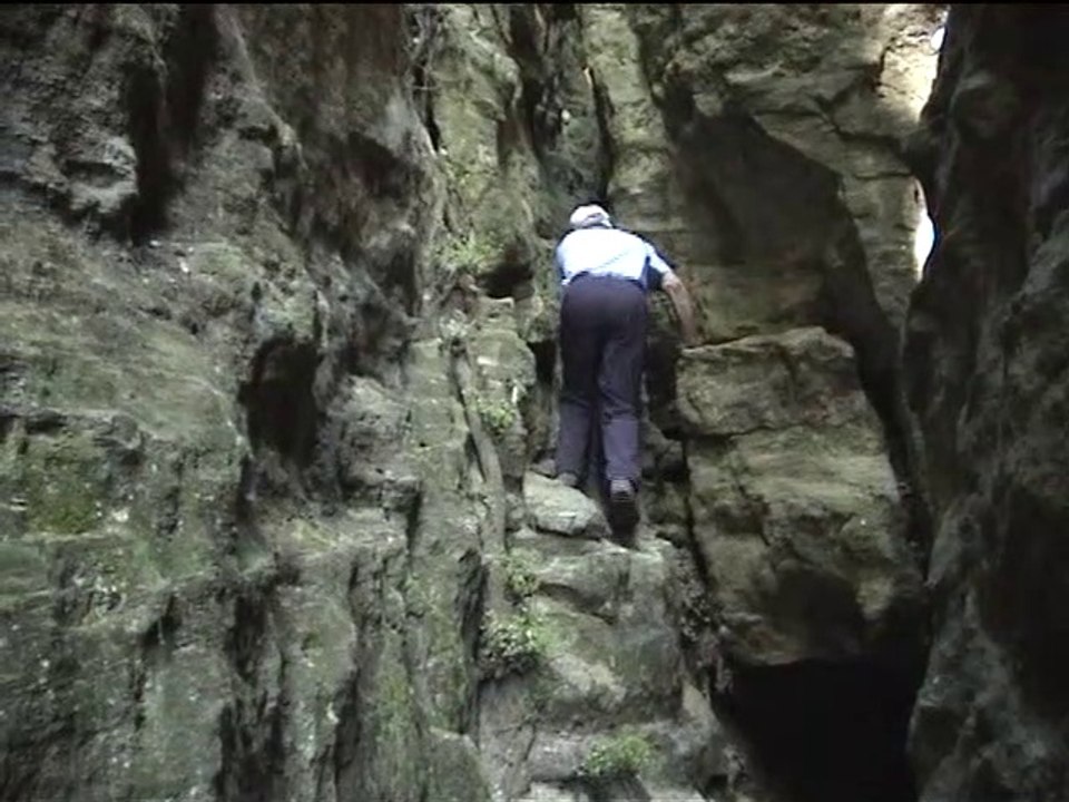 Autour des crevasses de Chantemerle-les-Grignan 26230 – Drôme Provençale