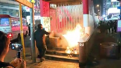 Chaos à Hong Kong pour le soir de Noël