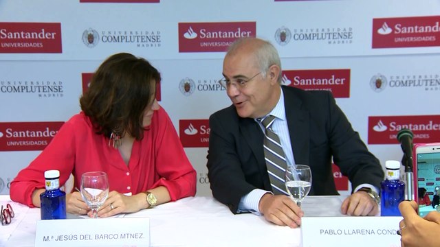 Puigdemont pide al juez Llarena que desactive las órdenes de detención