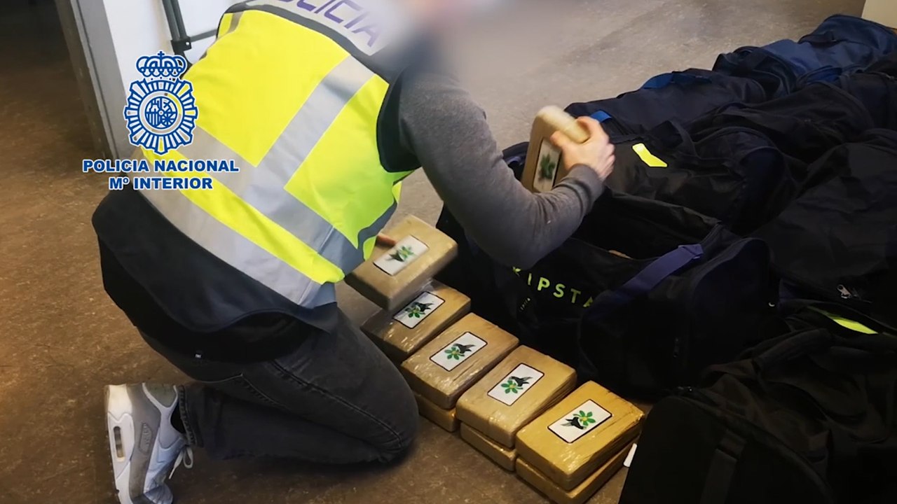 La Policía aborta un pase de 700 kilos de cocaína con tres detenidos