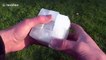Il a fabriqué un rubik's cube en glace et il fonctionne très bien