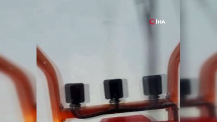 Kar ve sisten mahsur kalan işçileri AFAD kurtardı