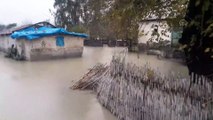 Kozan ilçesinde sağanak nedeniyle bazı evleri su bastı - ADANA