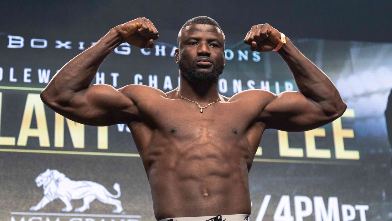 Efe Ajagba, e boxeador que ganó un combate sin...