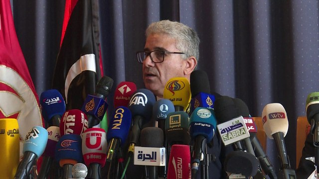 Libia: raid aerei su Zawiya, Tripoli in pressing sulla Tunisia