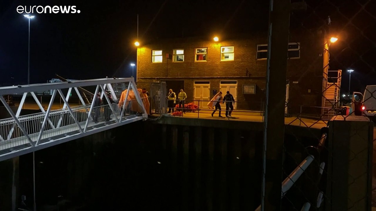 60 Migranten aus Ärmelkanal gerettet