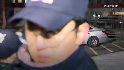 [현장] 구속 피한 조국…입장 표명 없이 귀가