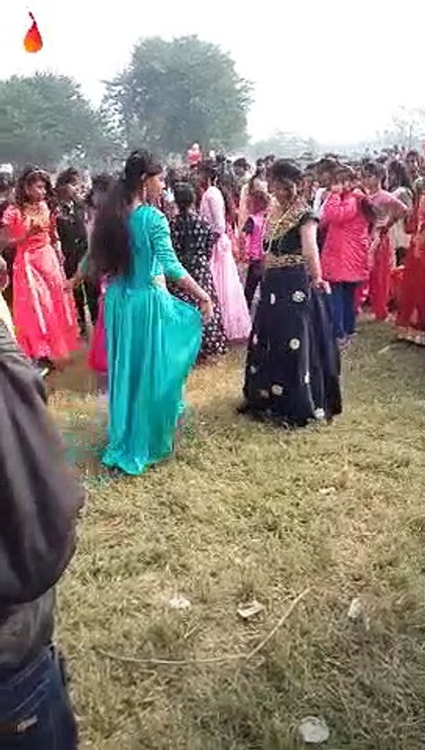 Bhojpuri Superhit Dance Video  , Bhojpuri hit song , Pawan Singh , Khesari lal