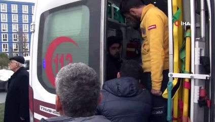 Üst geçidi kullanmayan üniversiteli gence yurt yolunda otomobil çarptı