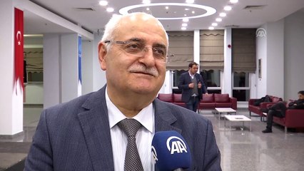 'Oflu Hocanın Sigara Manifestosu' - İSTANBUL