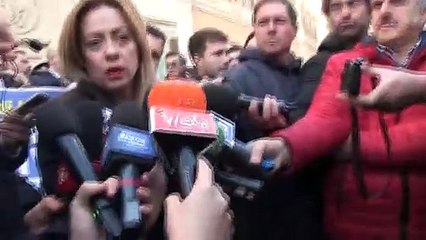 Download Video: Giorgia Meloni- Questa maggioranza ha le settimane contate (23.12.19)