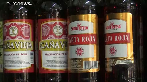 Alcohol artesanal ante el aumento del precio de las bebidas en Venezuela