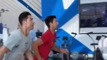 Cristiano enseña los secretos de su salto a Djokovic