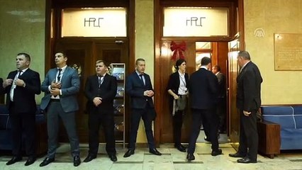 Karadağlı milletvekilleri mecliste tartıştı (2) - PODGORİCA