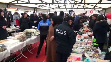 Polis eşlerinden üniversite öğrencileri yararına ürün satışı