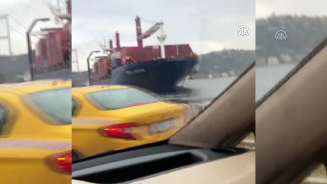 Yük gemisi İstanbul Boğazı'nda karaya oturdu (4) - İSTANBUL