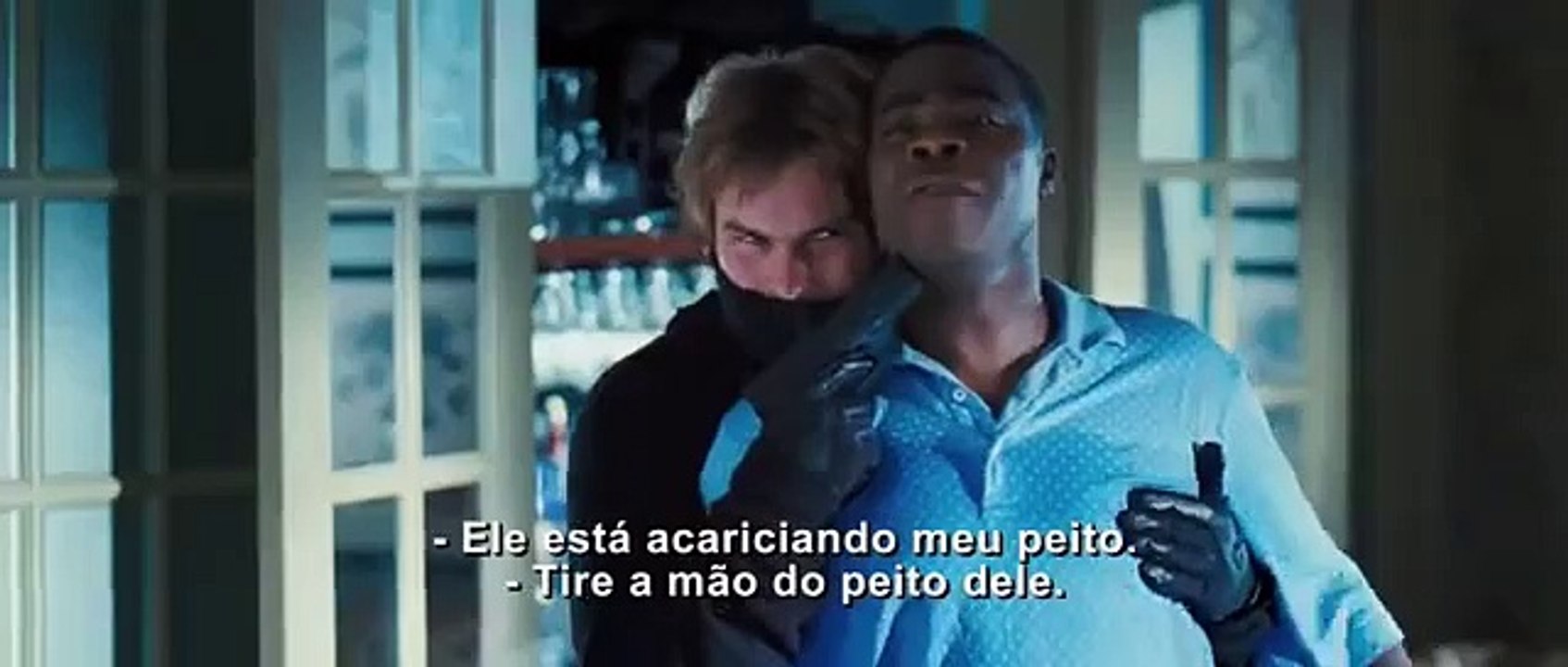 Tiras em Apuros - Trailer