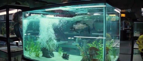 Piranha 3D | official trailer #2 US (2010)