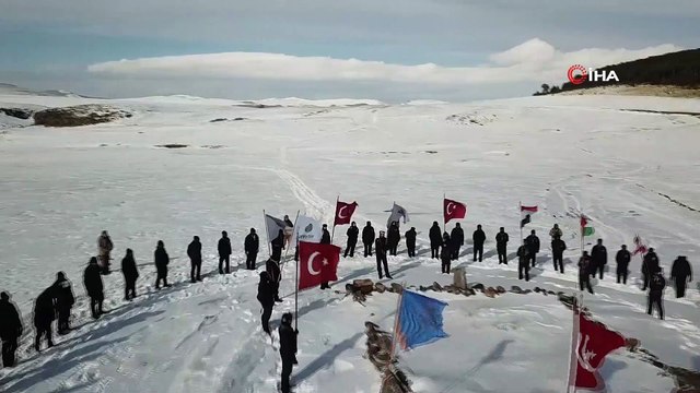 İzciler, Sarıkamış Şehitleri için karlı dağları aşarak eksi 10 derecede çadırda sabahladı