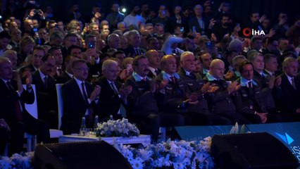 Cumhurbaşkanı Erdoğan: 'Devrim otomobilinin önünü kesmeyi başardılar ama şimdi yaptığımız devrin otomobilinin önünü inşallah kesemeyecekler'