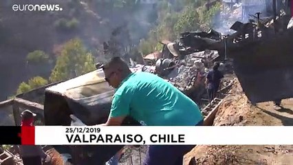 Désolation après l'incendie de Valparaíso au Chili