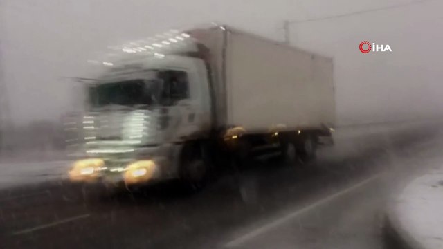 Bayburt Kop Dağı'nda yoğun kar yağışı